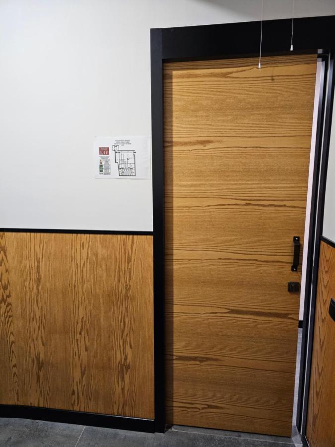 Orion Hostel Erywań Zewnętrze zdjęcie