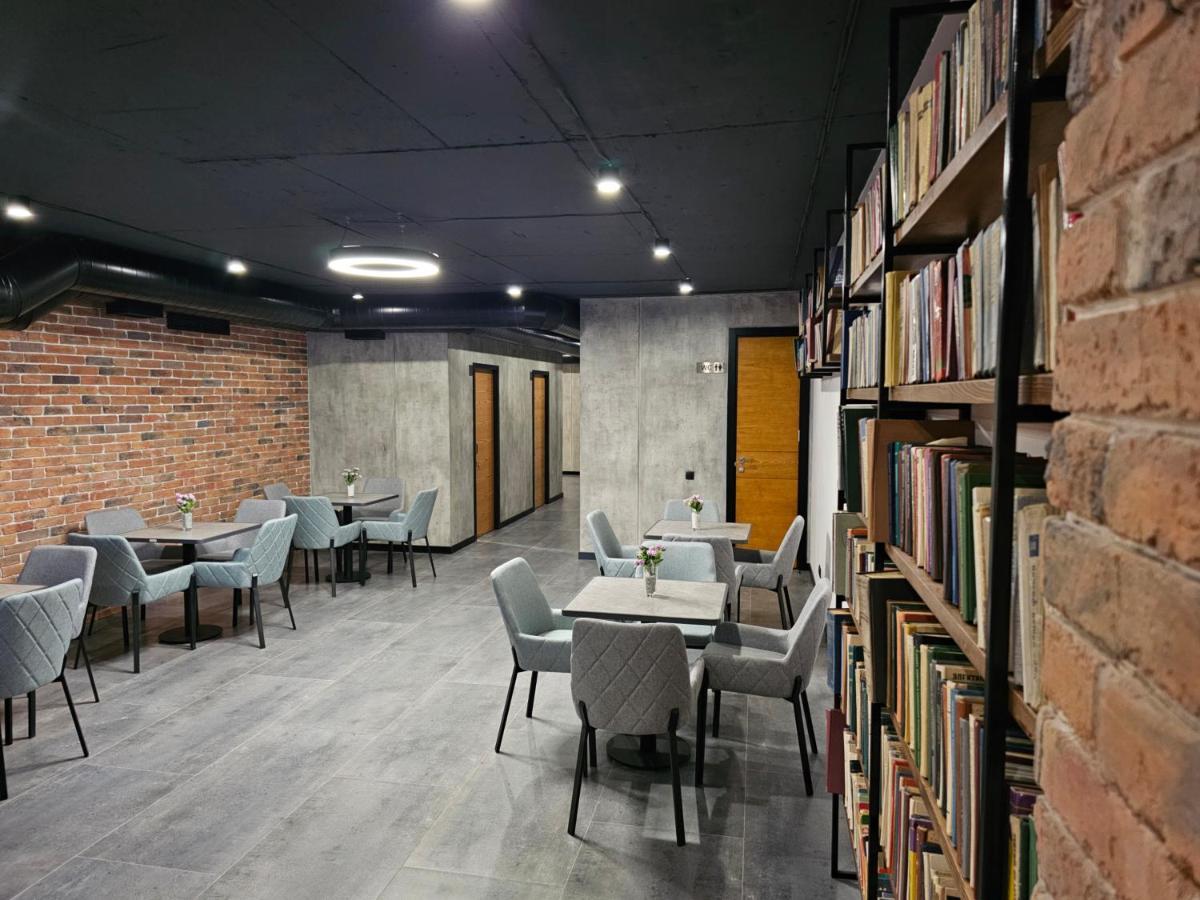 Orion Hostel Erywań Zewnętrze zdjęcie
